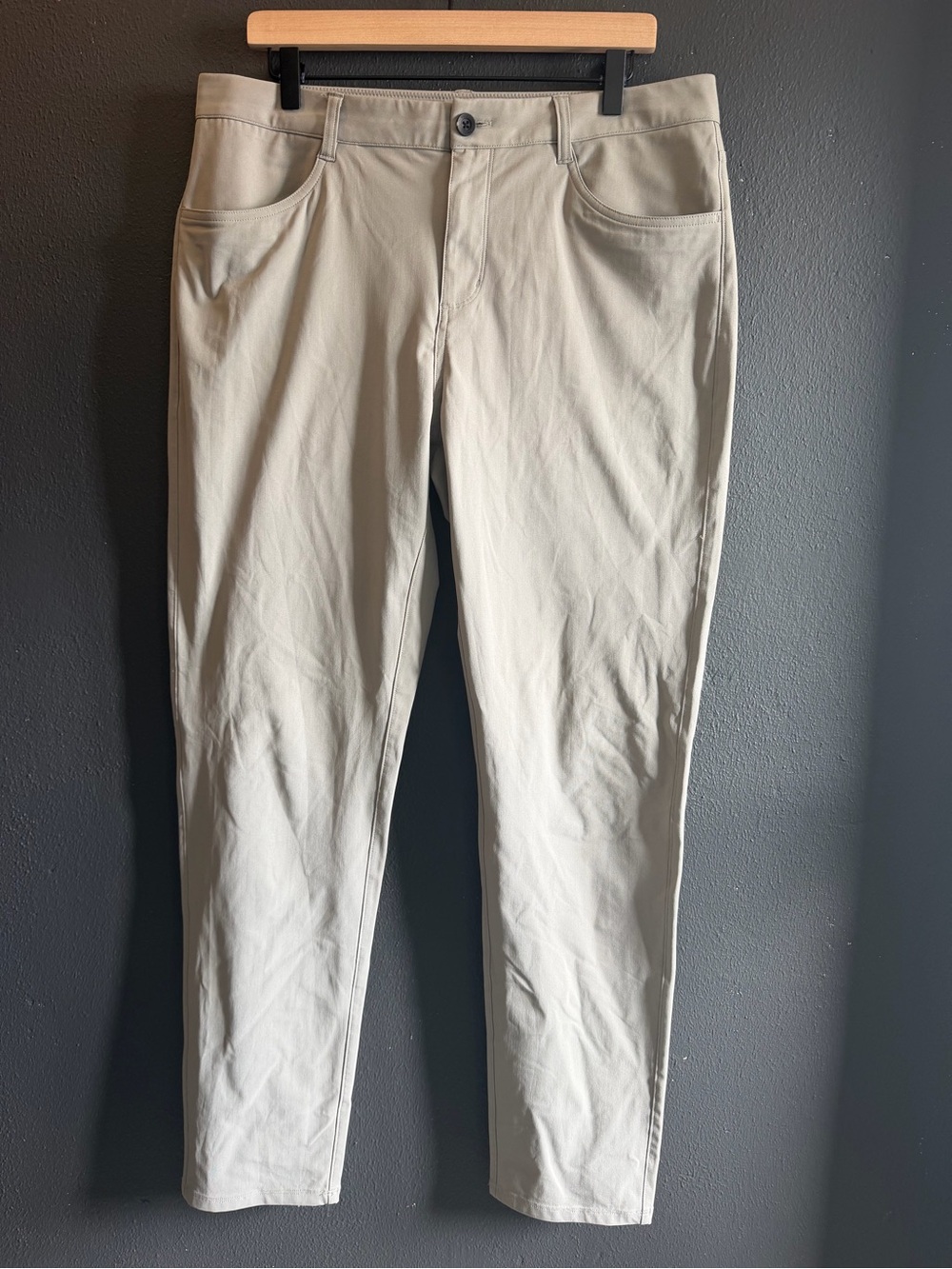 Men’s Vuori Chino Pants